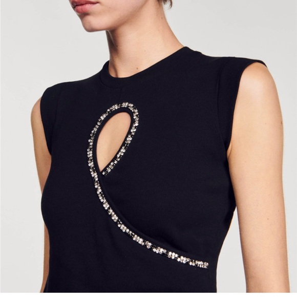 Sandro
Short Vest with Rhinestone Teardrop size 3 US L Large NWOT - Picture 1 of 15